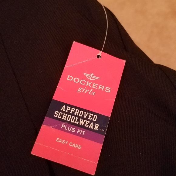 Dockers Navy Blue skirt/shorts - Picture 6 of 6